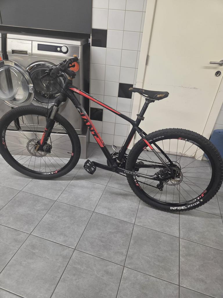 Vtt GIANT Taille s 27.5 pouces, Vélos & Vélomoteurs, Enlèvement, Comme neuf, Trek
