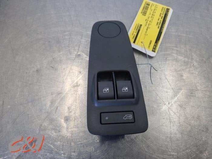 Commutateur vitre électrique d'un Peugeot Boxer, Autos : Pièces & Accessoires, -, 3 mois de garantie, Utilisé, -