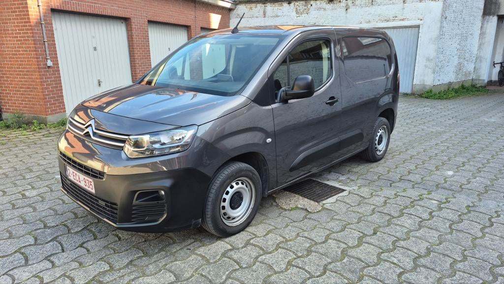 Citroen berlingo1.5 hdi 2020 120k km zeer proper met keuring, Auto's, Bestelwagens en Lichte vracht, Citroën, Particulier, Airconditioning