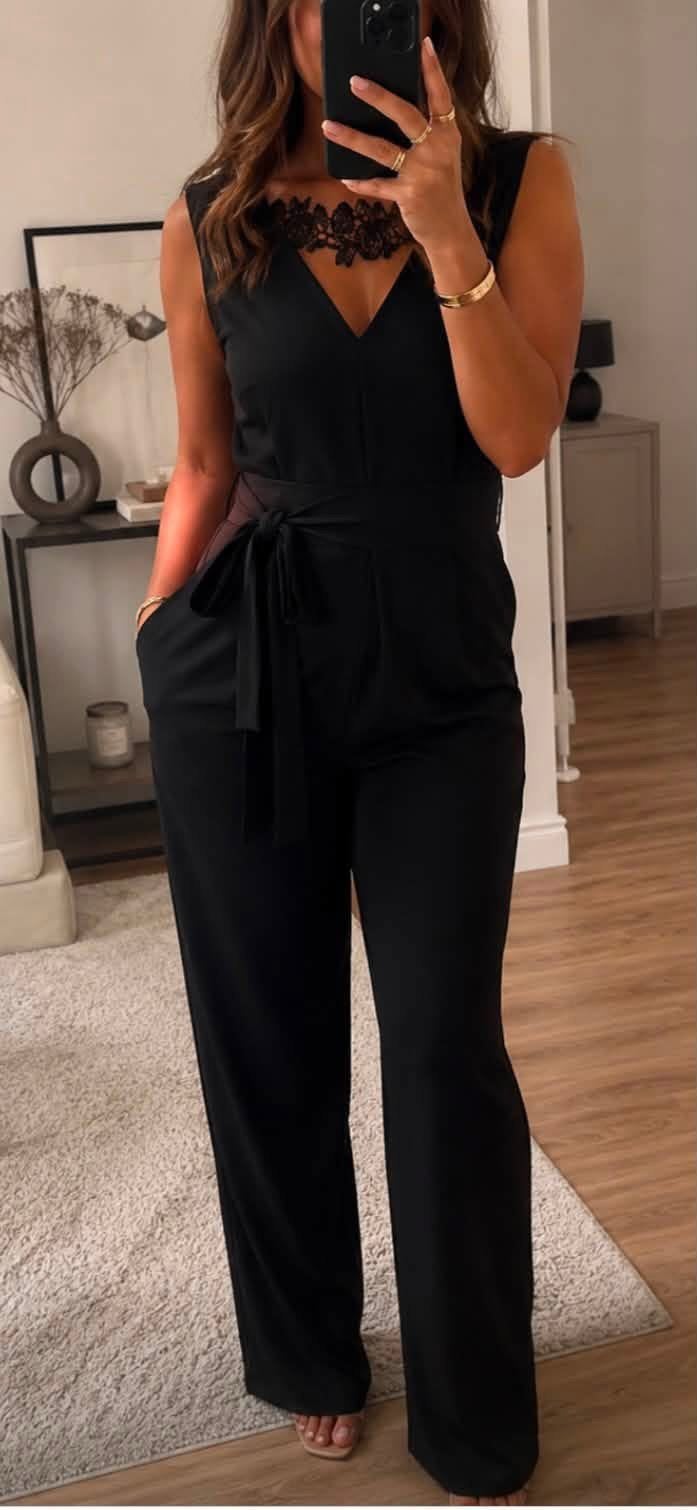 Superbe combinaison noire neuve taille 36/38, Kleding | Dames, Ophalen of Verzenden, Nieuw, Maat 36 (S), Zwart