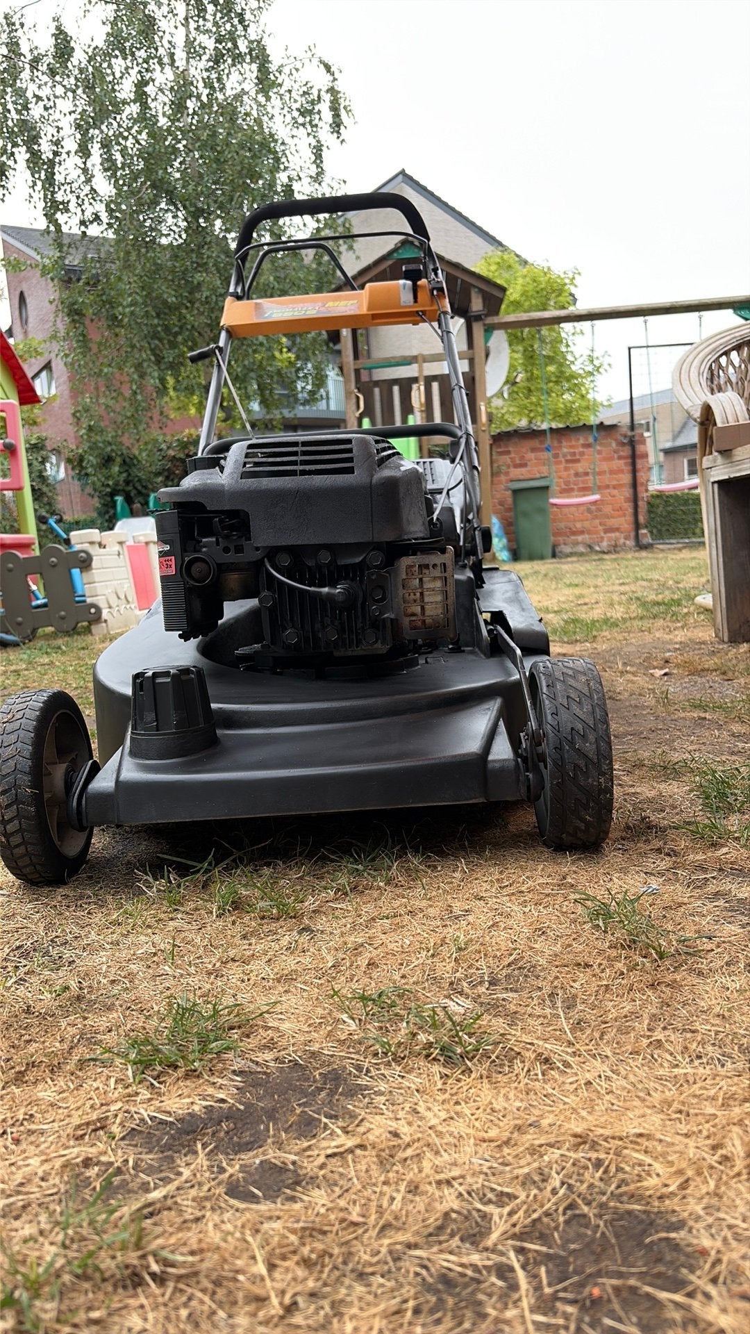Grasmaaier quantum XTL 12.000, Motoren