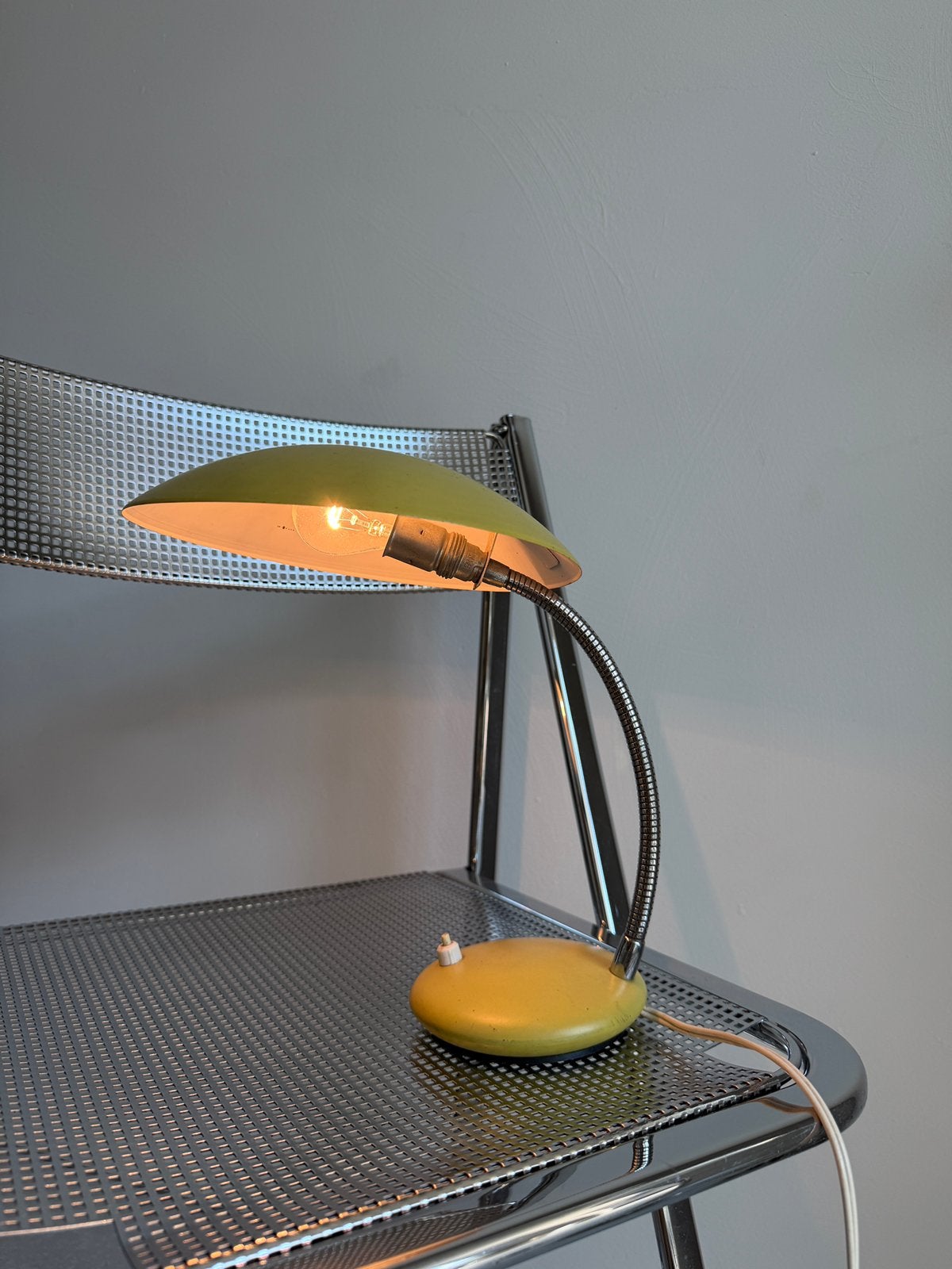 Retro Philips bureaulampje, Ophalen of Verzenden, Gebruikt, Metaal, Minder dan 50 cm