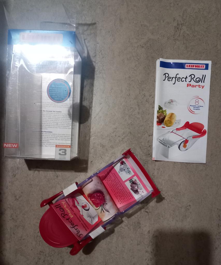 Perfecte rollparty Leifheit, Huis en Inrichting, Keuken | Servies, Ophalen, Overige materialen, Overige typen, Nieuw