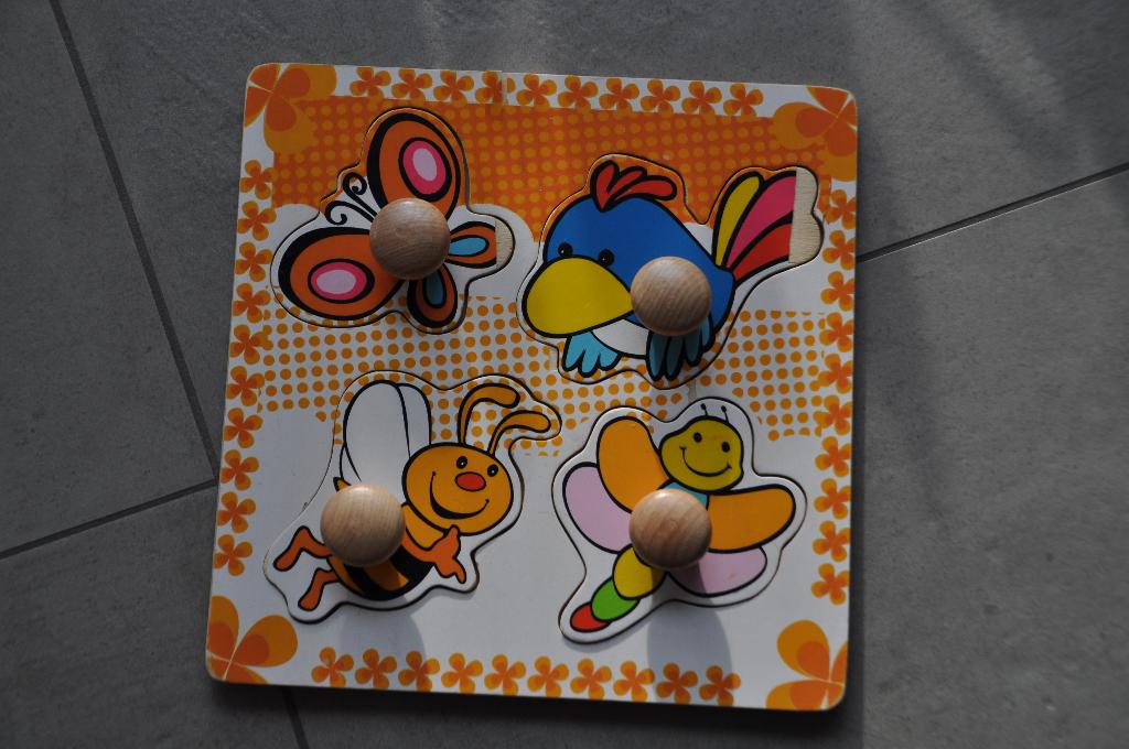Puzzel met insteekblokken dieren, Ophalen, Gebruikt, Van hout, Minder dan 10 stukjes