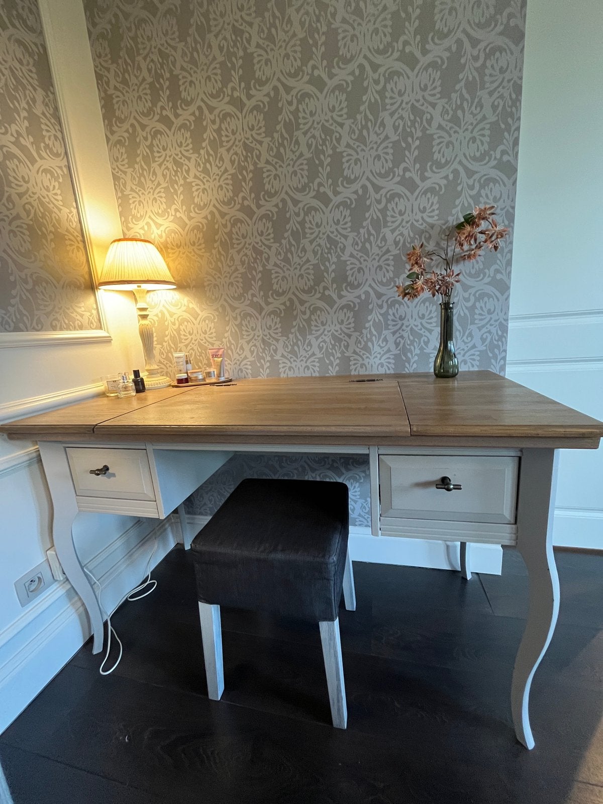Make-up tafel met stoeltje - landelijk, Ophalen, Gebruikt, 100 tot 150 cm, Minder dan 100 cm