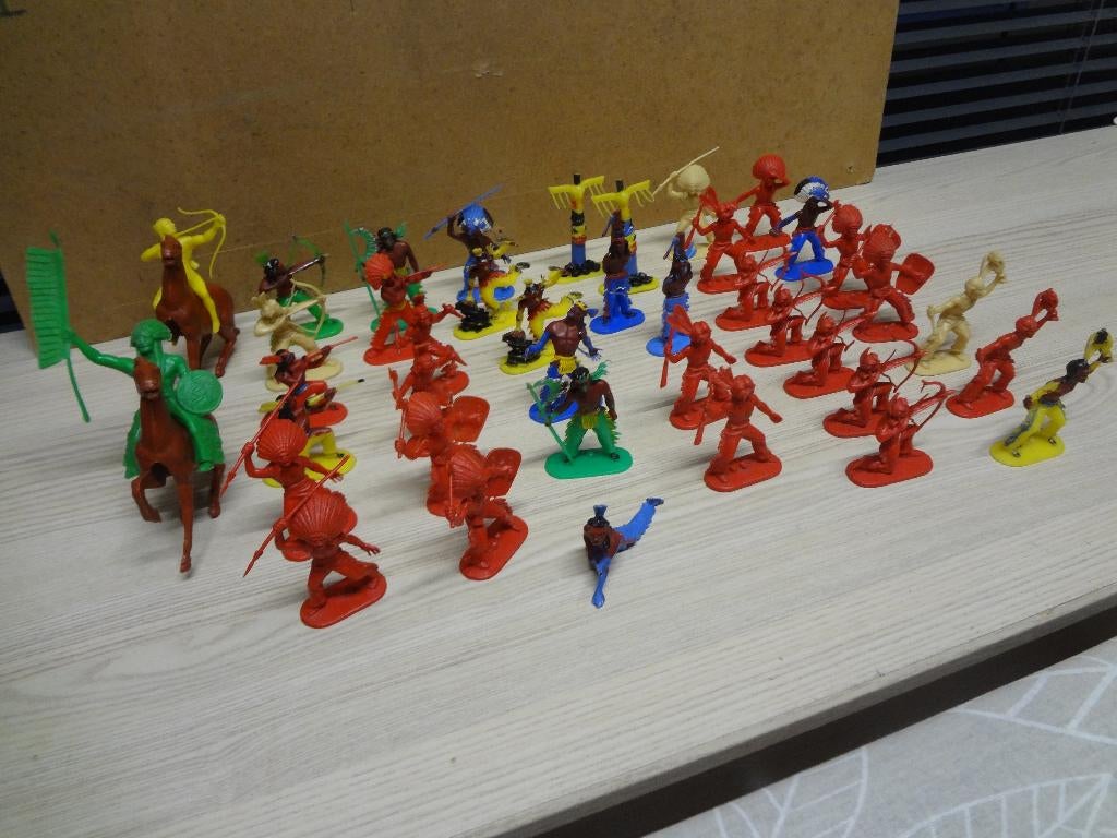 Lot de personnage - Crescent - W.Germany - Lone star -Timpo, Antiquités & Art, Antiquités | Jouets, Enlèvement ou Envoi
