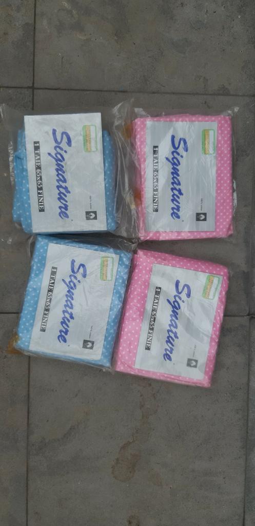 4 kussenslopen te koop, Maison & Meubles, Enlèvement, Neuf, Rose
