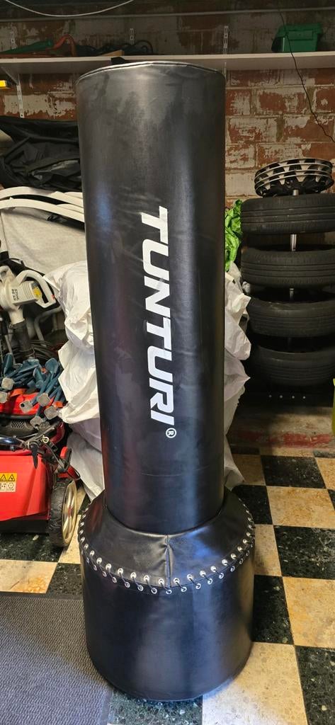 Standing boxing bag Tunturi en bokshandschoenen, Ophalen