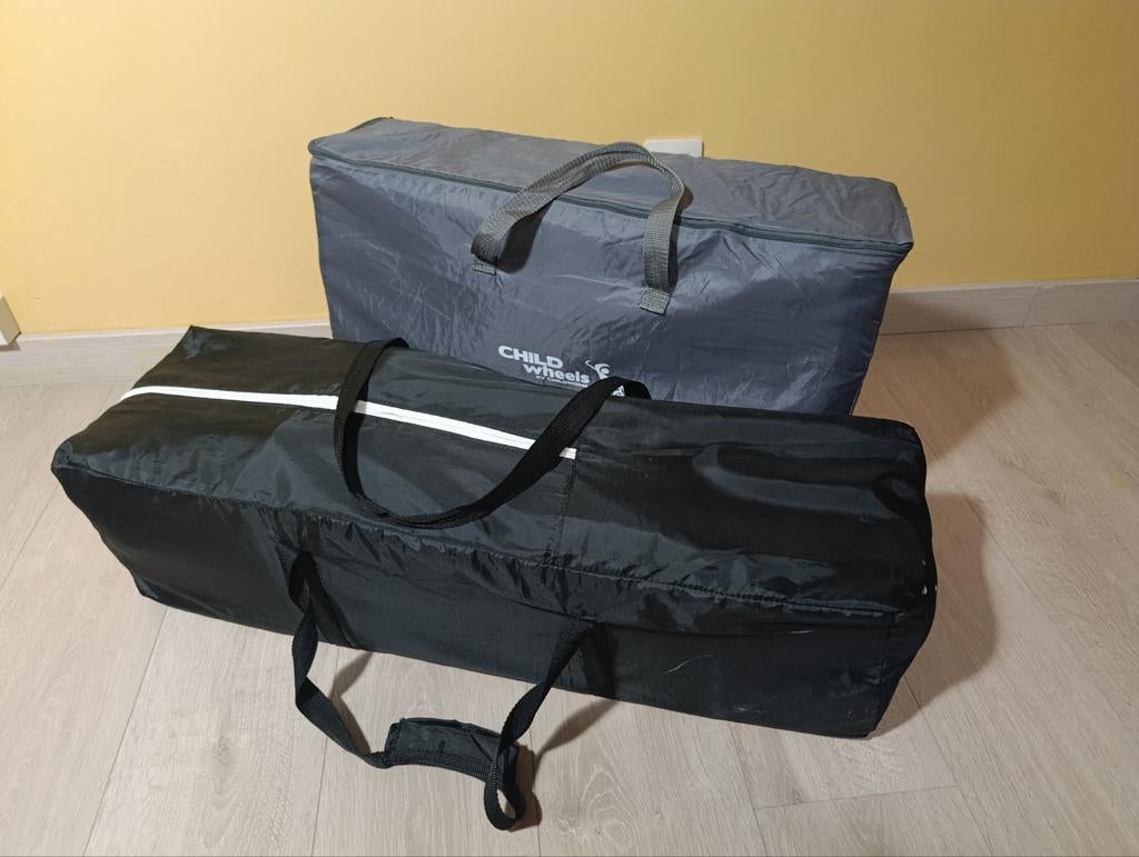 Reisbedje met extra matras. Weinig gebruikt., Ophalen, Reisbedje