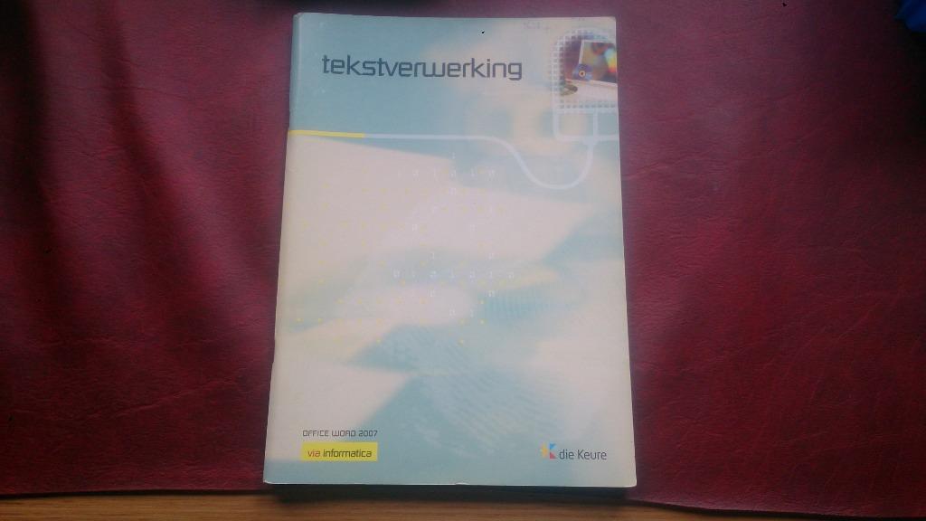 Tekstverwerking office word 2007 via informatica, Boeken, Studieboeken en Cursussen, Ophalen of Verzenden