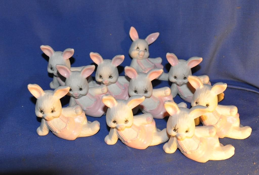 10 figurines lapins en faïence pour dragées de baptême, Enlèvement ou Envoi, Neuf, Autres types