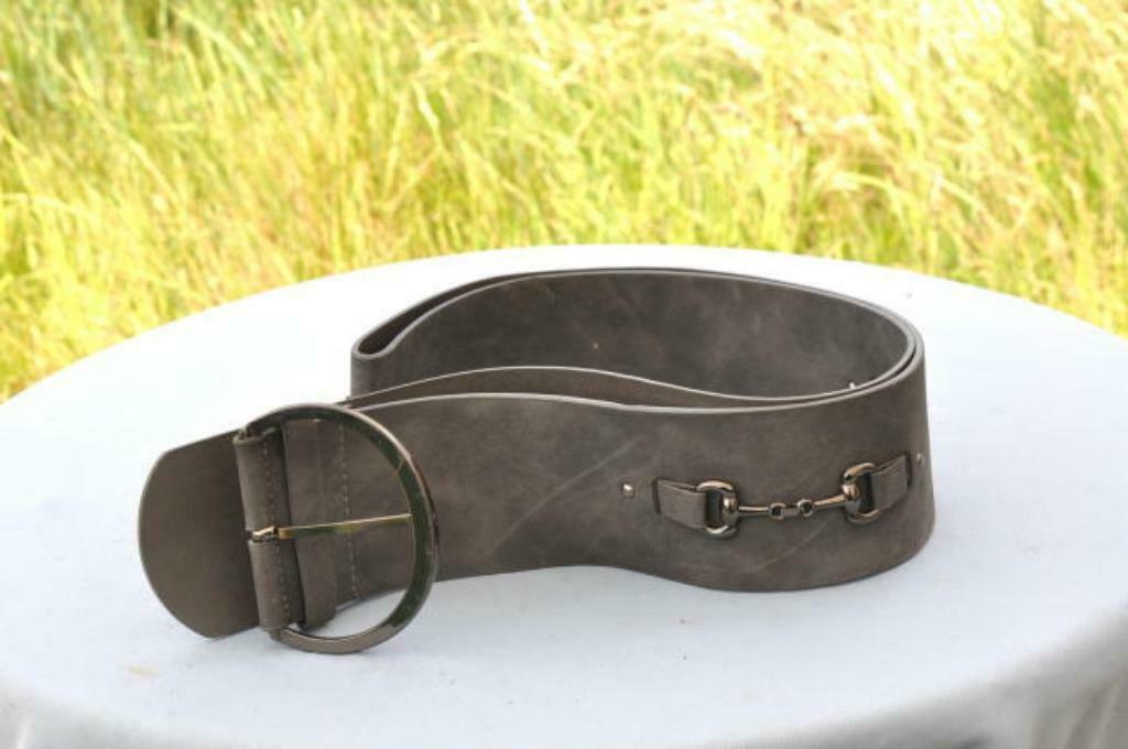 §ceinture grise ms mode 120 cm, Enlèvement ou Envoi, Autres couleurs, Comme neuf, 100 cm ou plus