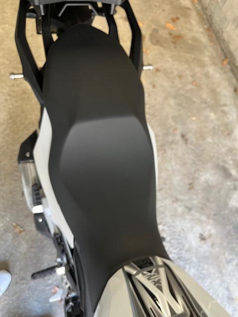 Originele zadel BMW F 900 XR, Motos, Enlèvement, Neuf