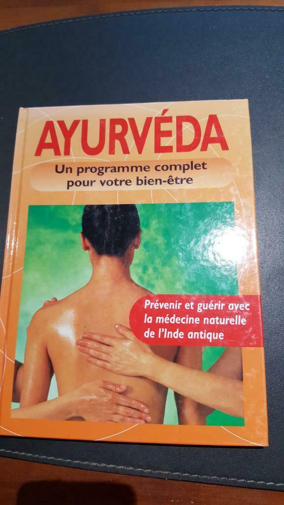 AYURVEDA - Indiase geneeskunde - compleet wellnessprogramma, Boeken, Ophalen of Verzenden