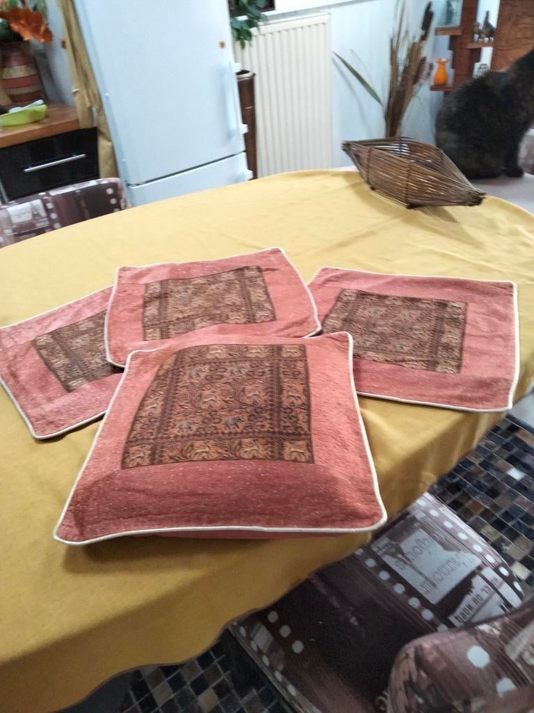 Kussens gekocht in Egypte 4stuks met of zonder binnenkussen, Ophalen of Verzenden, Zo goed als nieuw