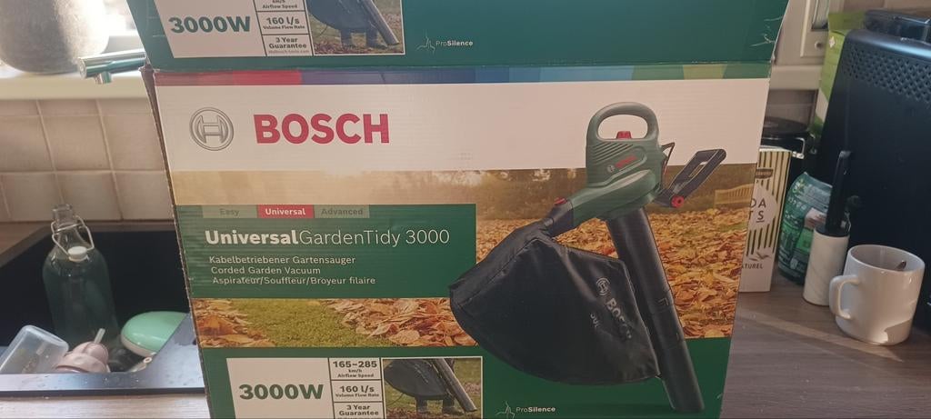 Bosch bladblazer, Ophalen