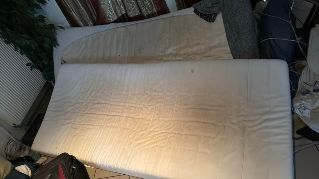 Matelas gratuit, Enlèvement, Comme neuf