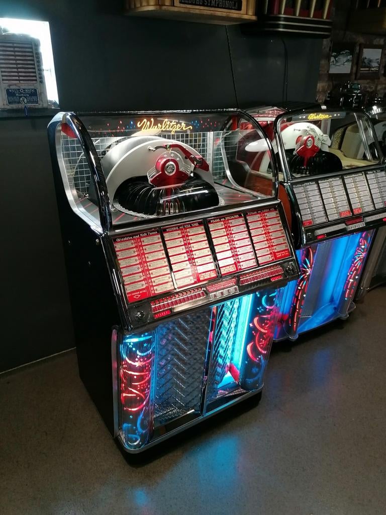 Te koop zeer mooie gerestaureerde Wurlitzer 1700 jukebox, Collections, Machines | Jukebox, Enlèvement, Seeburg