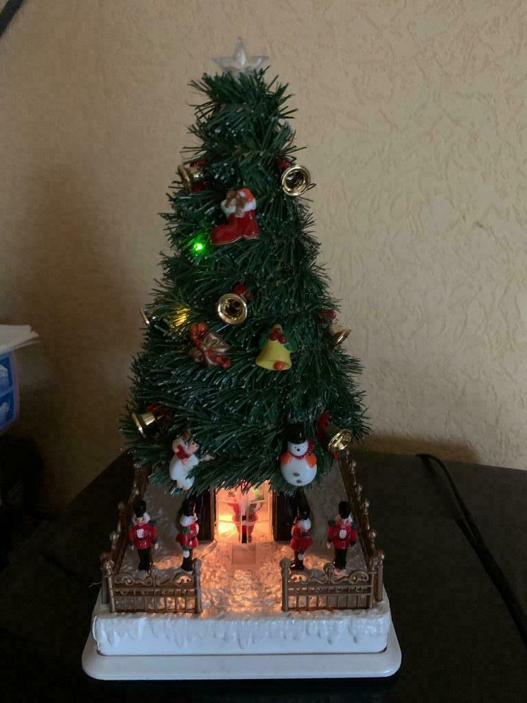 kerstboompje met muziek, Hobby en Vrije tijd, Ophalen, Zo goed als nieuw, Versiering