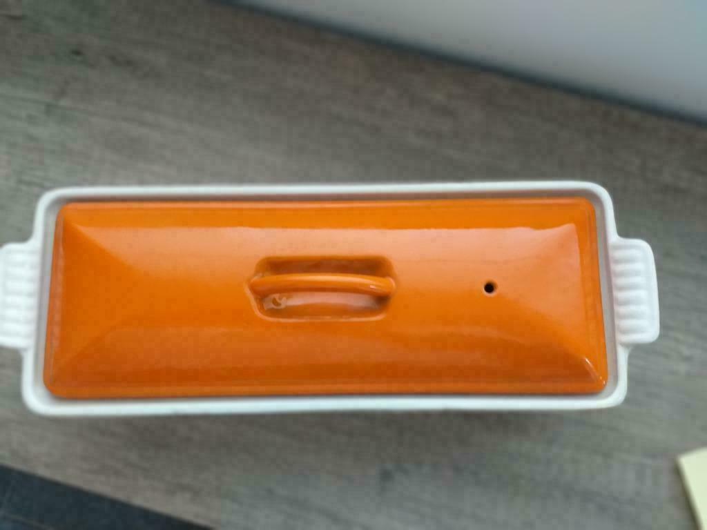 1 terrine en fonte émaillée, Enlèvement ou Envoi, Neuf, Fonte