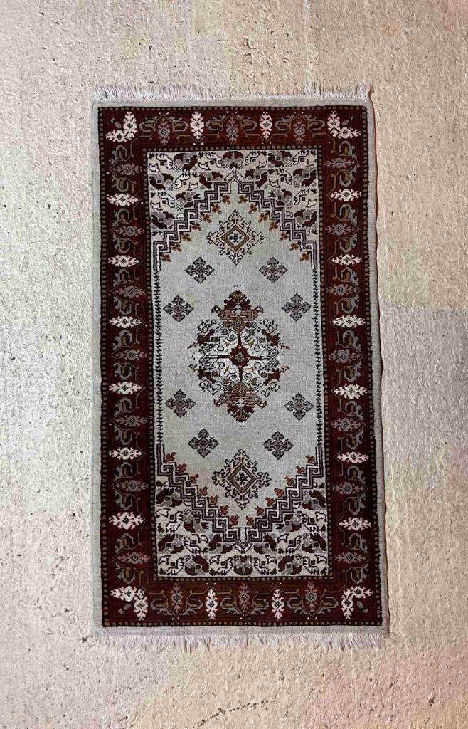 Oosters getint tapijt semi klassiek 134/73, Enlèvement ou Envoi