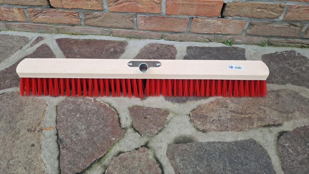 Brosse de rue, Neuf