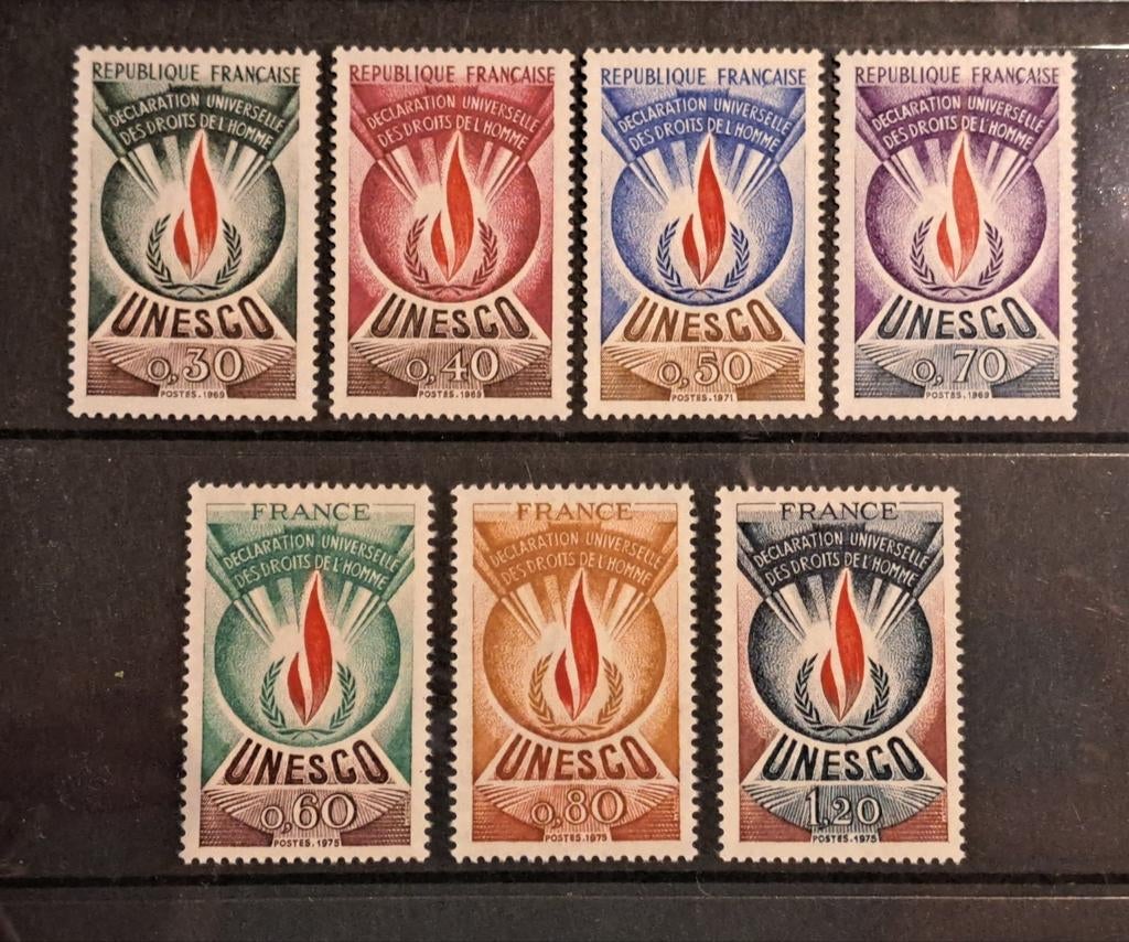 Timbres de Service 39-45 ** 1969-1975, Ophalen of Verzenden, Postfris