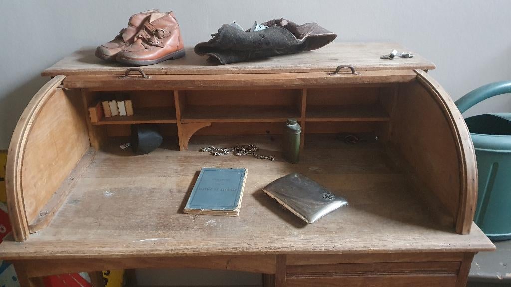 Bureau antiek, Ophalen