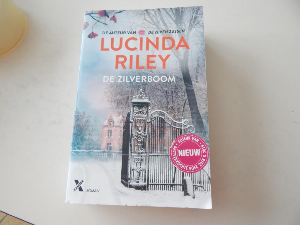 lucinda riley de zilverboom, Boeken, Ophalen, Gelezen, Lucinda Riley