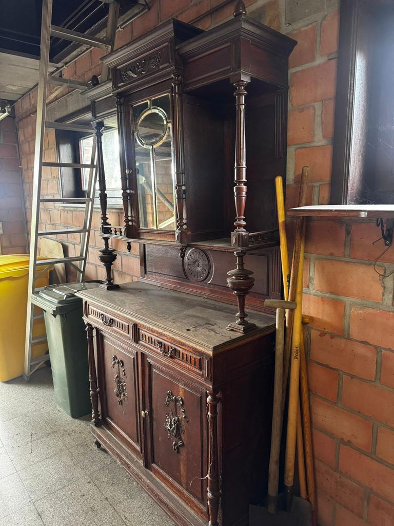 Armoire ancienne rustique avec miroir, Enlèvement
