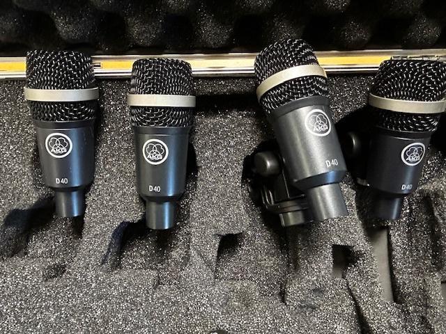 AKG D40 professionele dynamische drum/instrument microfoon, Muziek en Instrumenten, Ophalen of Verzenden, Zo goed als nieuw, Instrumentmicrofoon