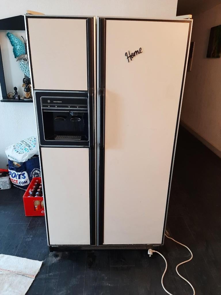 amerikaanse frigo, Elektronische apparatuur, Koelkasten en IJskasten, Ophalen, Gebruikt, 200 liter of meer, 60 cm of meer