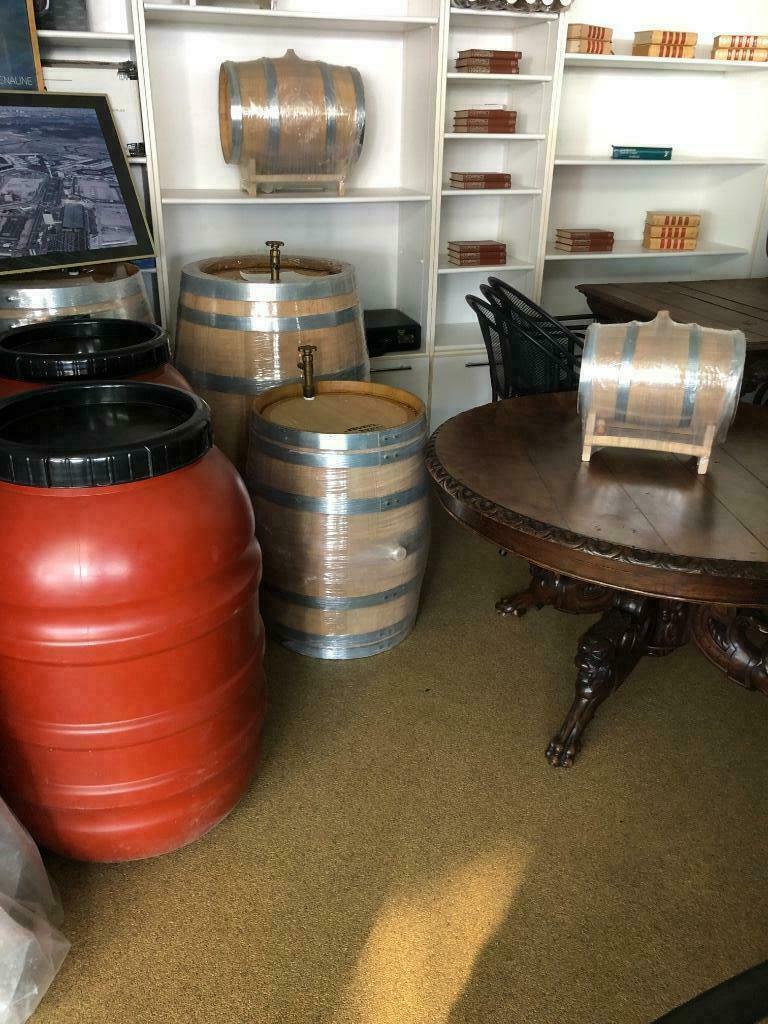 Fûts de vin en chêne de différentes tailles neufs complets, Neuf, Enlèvement, Autres types, France