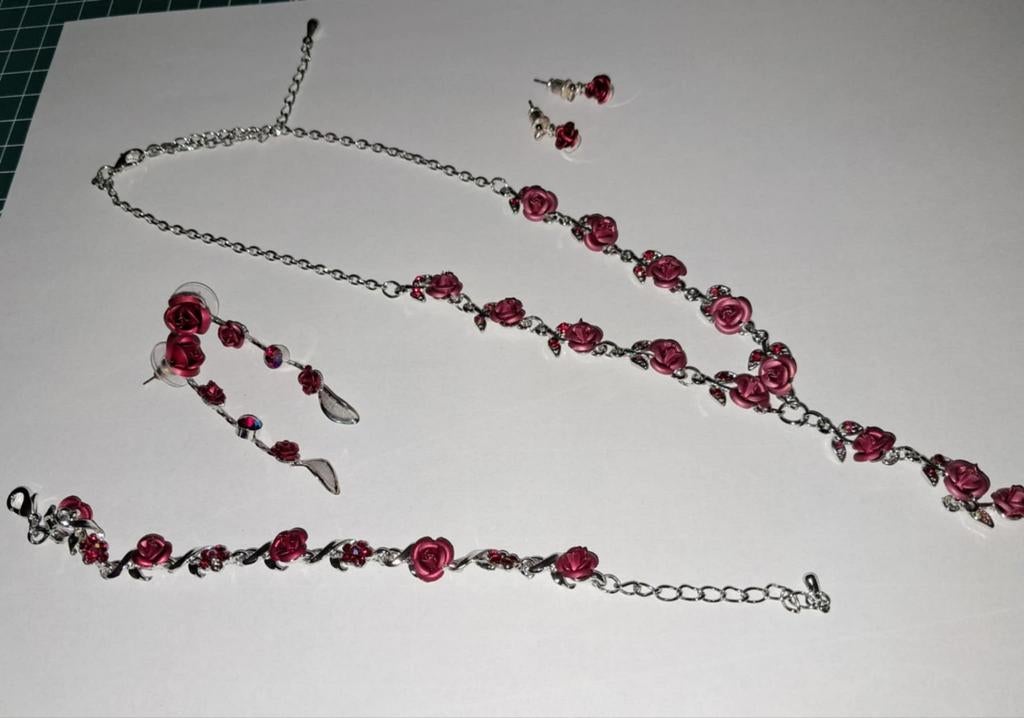 Parure de bijoux fantaisie, Enlèvement ou Envoi, Neuf