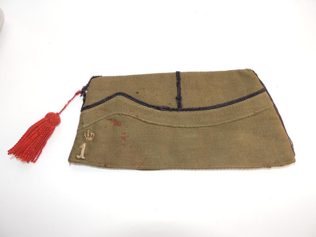 1940 ABBL Muts met markering, Verzamelen, Militaria | Tweede Wereldoorlog, Ophalen of Verzenden, Overige soorten