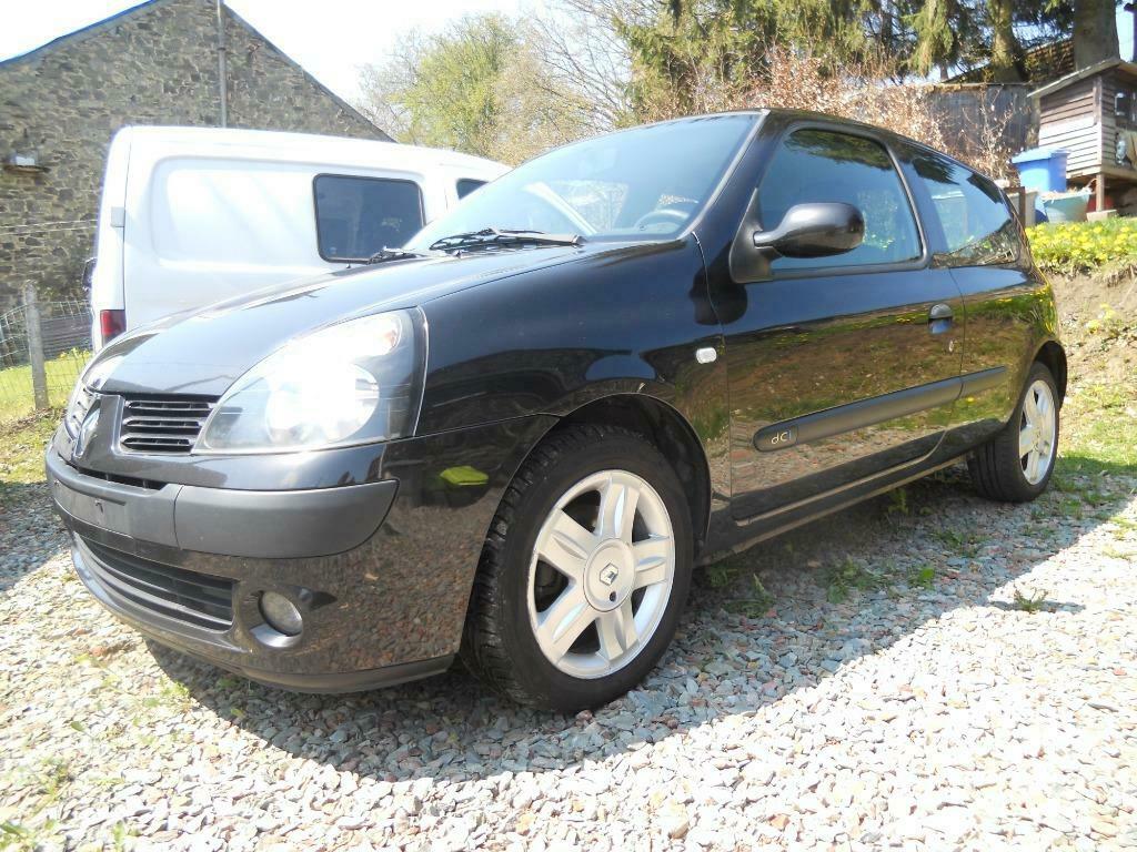 renault clio 1.5 dci, Auto's, Zwart, Particulier, Stadsauto, Bluetooth