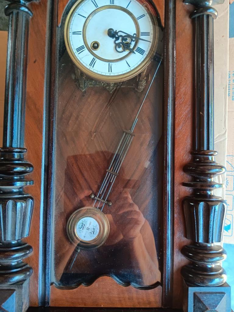 Antieke klok, Ophalen