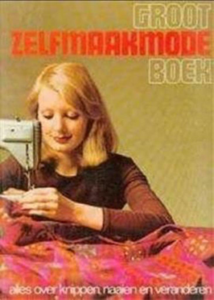 Groot zelfmaakmodeboek, Enlèvement ou Envoi, Utilisé, Broderie ou Couture