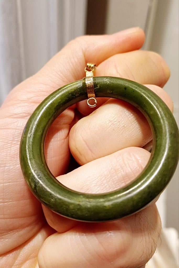 Grande bague avec pendentif en jade, Enlèvement ou Envoi, Comme neuf