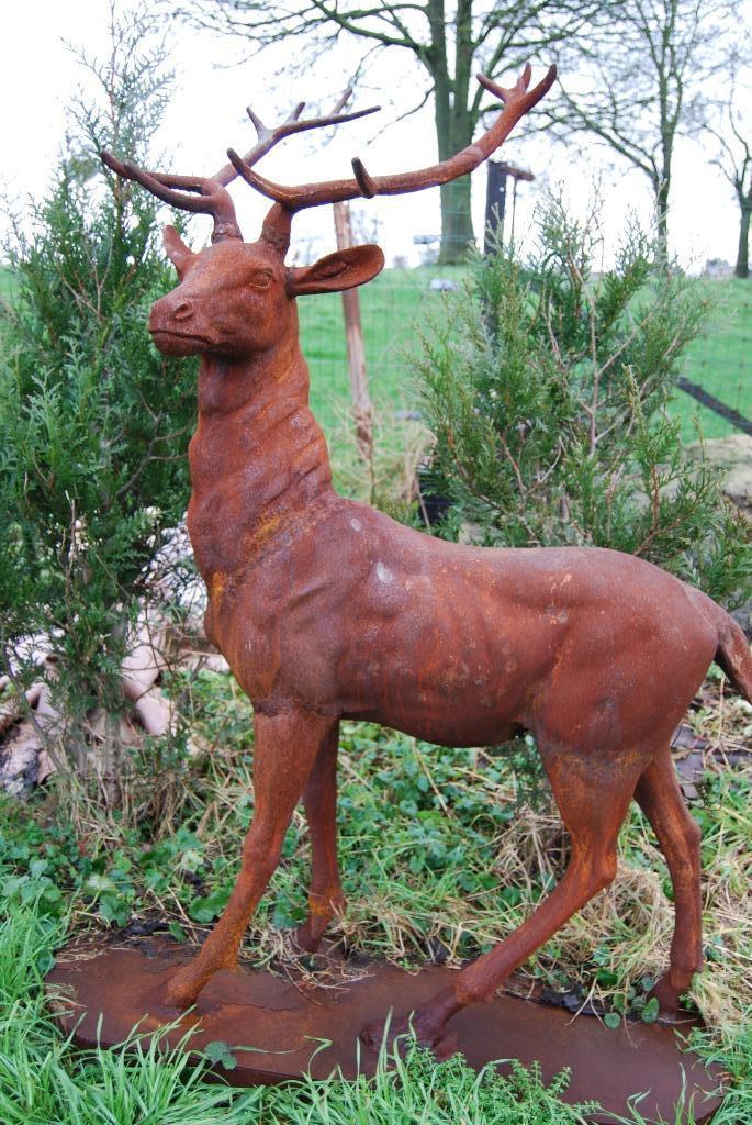 Grand cerf en fonte patinée, Jardin & Terrasse, Statues de jardin, Enlèvement, Neuf, Autres matériaux, Animal
