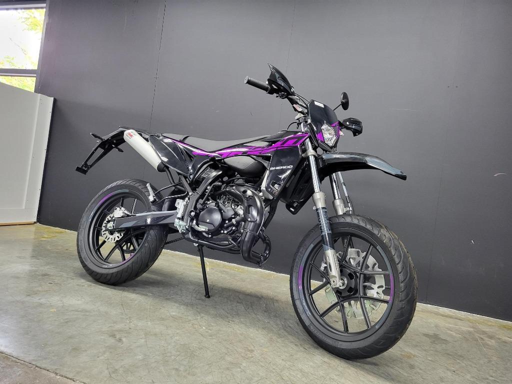 Sherco 50cc SM R / RS (2 j garantie, uit voorraad leverbaar), Sherco, Nieuw, Ophalen of Verzenden, Klasse B (45 km/u)