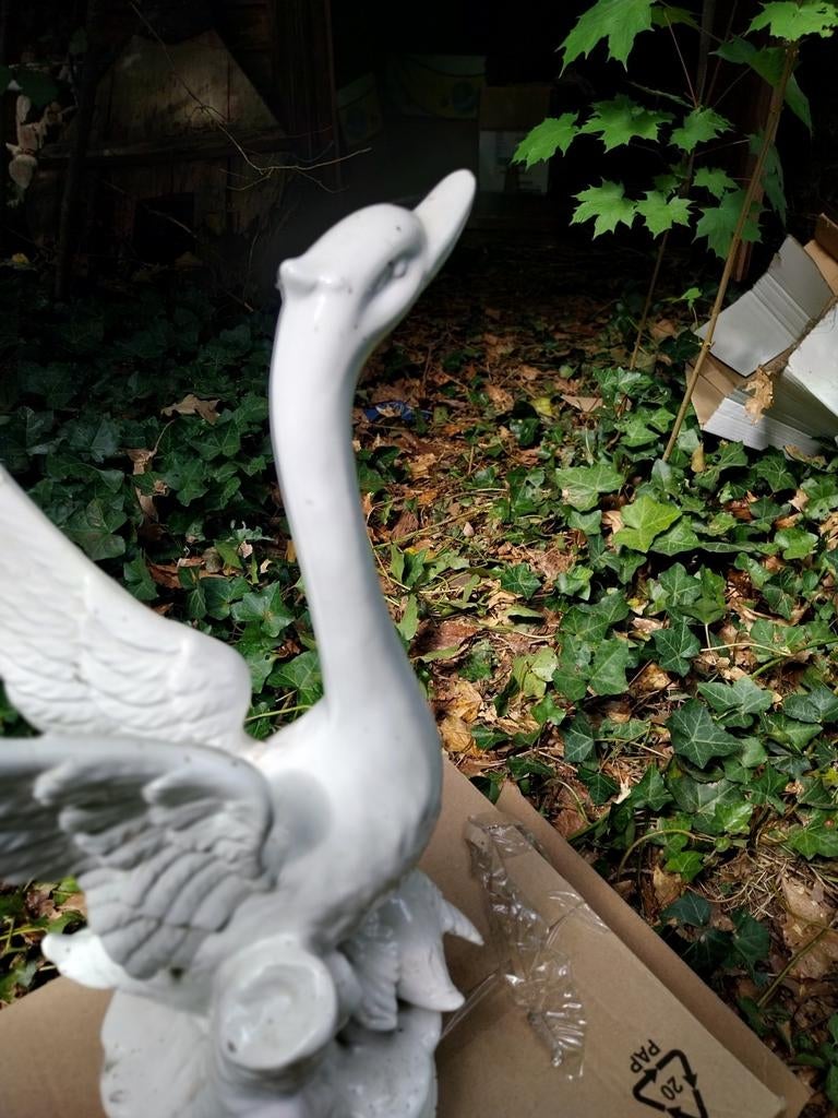 Witte porseleinen zwaan als decoratie, Enlèvement, Comme neuf