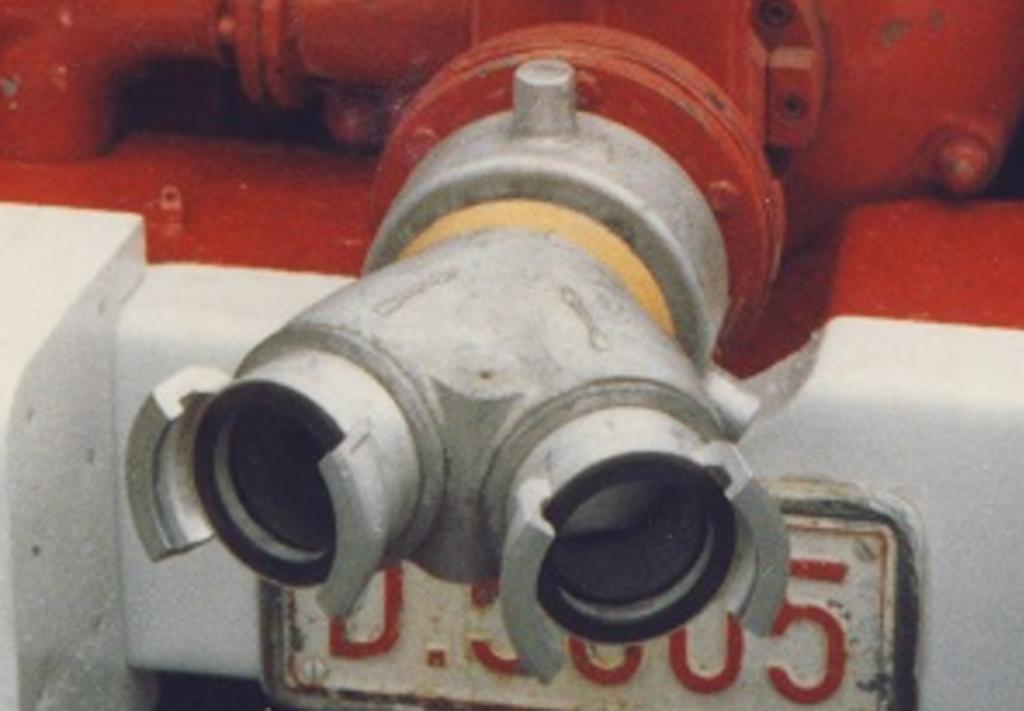 Gezocht: brandweermateriaal jaren '70, Ophalen