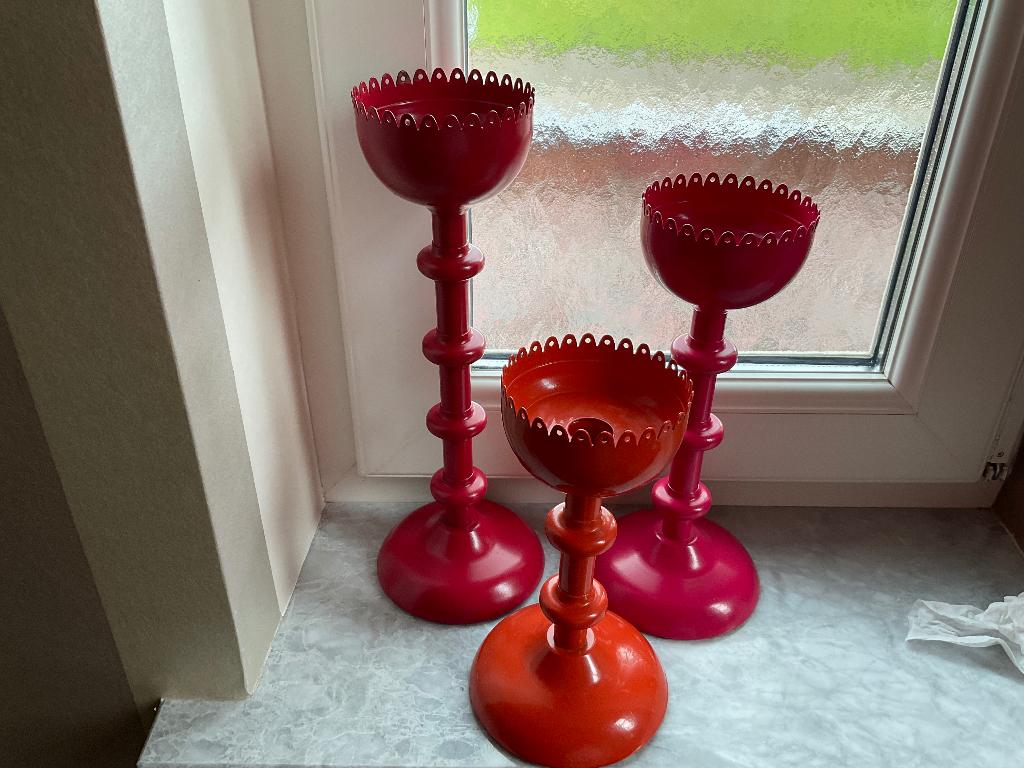 Ensemble 3 chandeliers vintage IKEA par Katarina Andersson, Rouge, Enlèvement ou Envoi, Utilisé, Métal