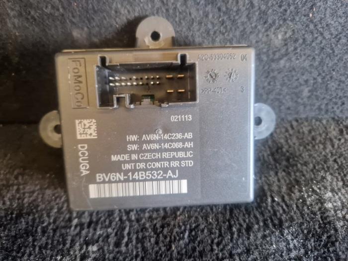 Centrale Deurvergrendelings Module van een Ford Focus, Ophalen of Verzenden, 3 maanden garantie, Gebruikt, Ford