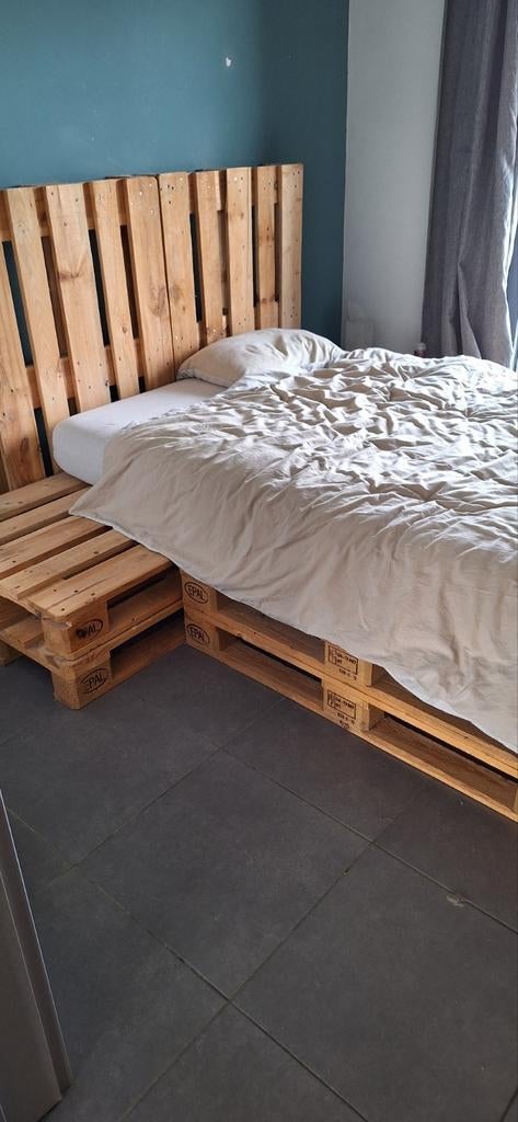 Europalettenbed, Ophalen