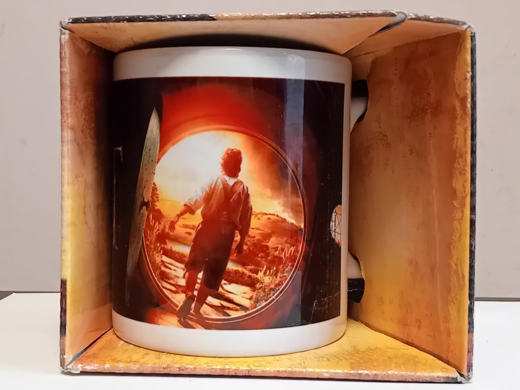 Mug Le Hobbit, Enlèvement ou Envoi, Neuf, Porcelaine, Tasse et/ou soucoupe
