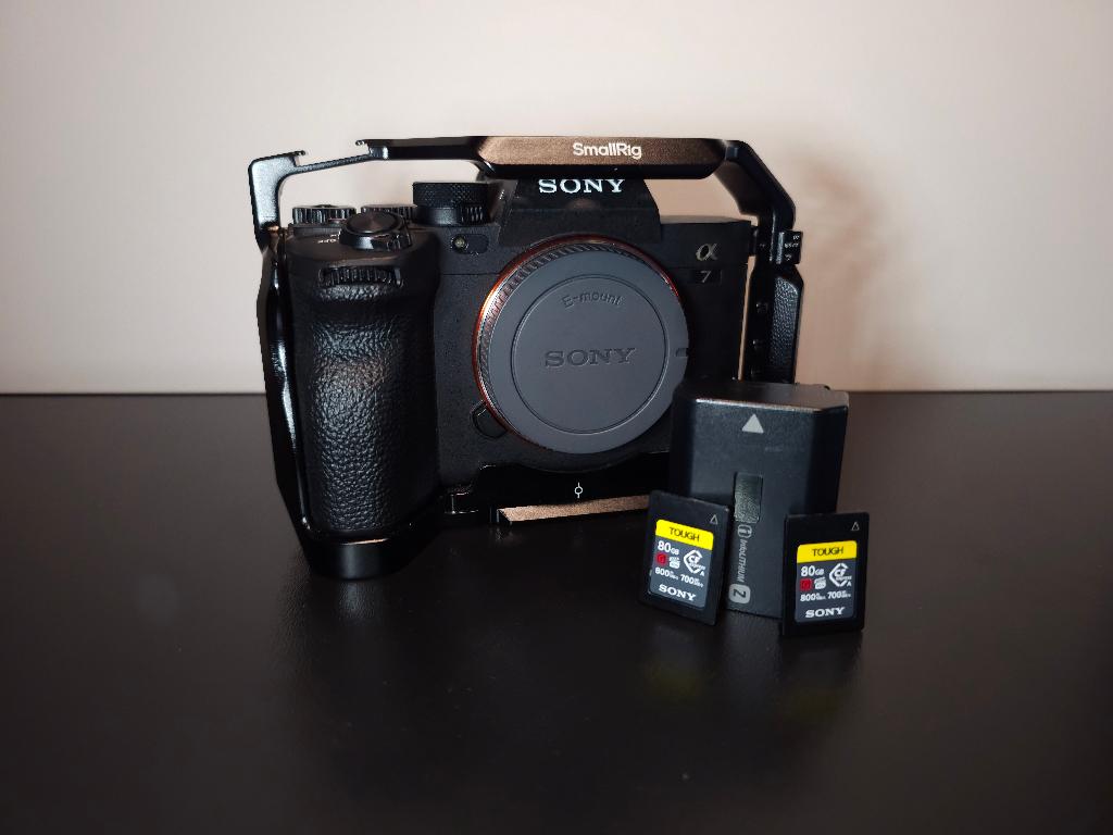 Sony A7 IV | Extras, Ophalen of Verzenden, Sony, Geen optische zoom, Nieuw