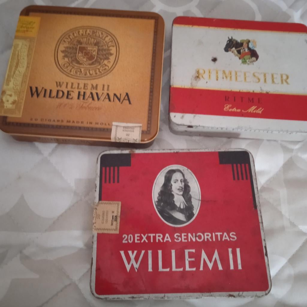3 verschillende sigarendoosjes, alleen of samen te koop, Verzamelen, Ophalen of Verzenden, Zo goed als nieuw