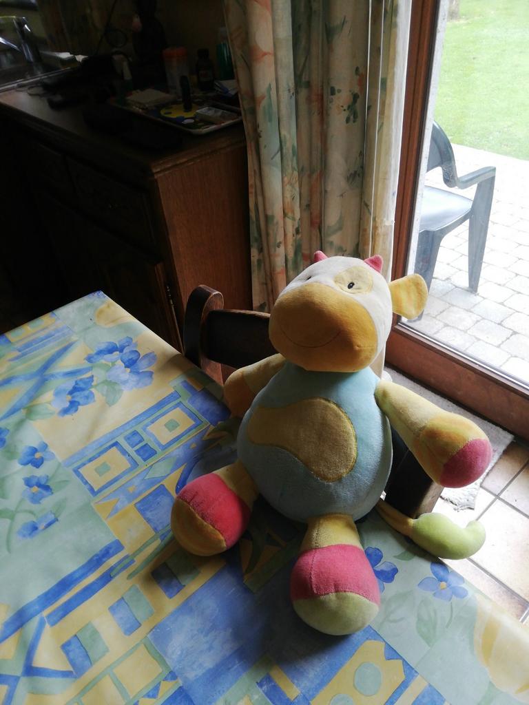 Peluche Baby Sun. Neuve., Enlèvement ou Envoi, Comme neuf
